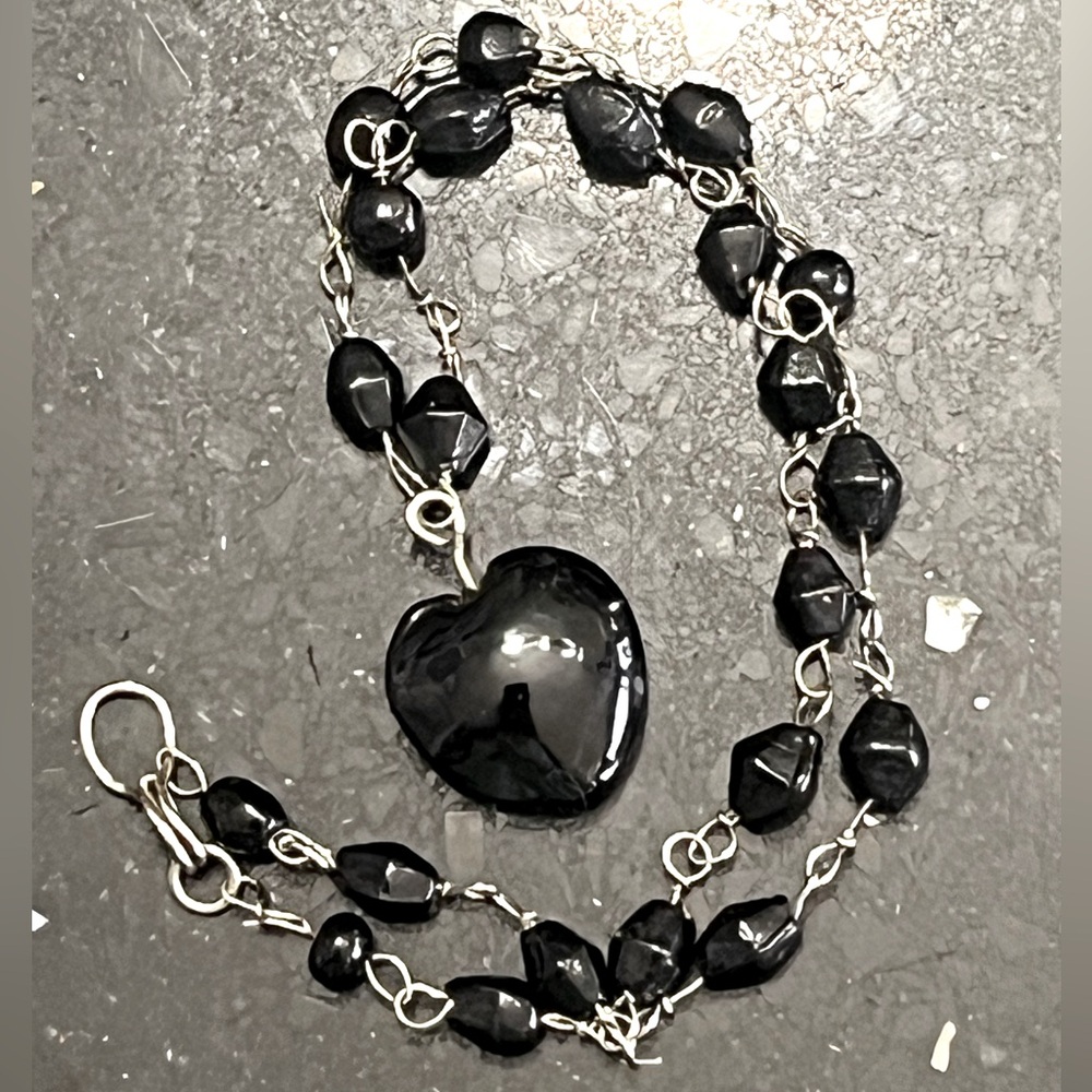 11.7” anklet black onyx diamond cut beaded heart dangle ankle ladies bracelet ￼